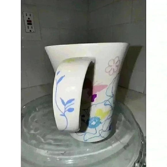 Starbucks Coffee Mug Cup 2006 Flowers Floral 12oz Butterfly Sprng Twisted Handle - Picture 3 of 10